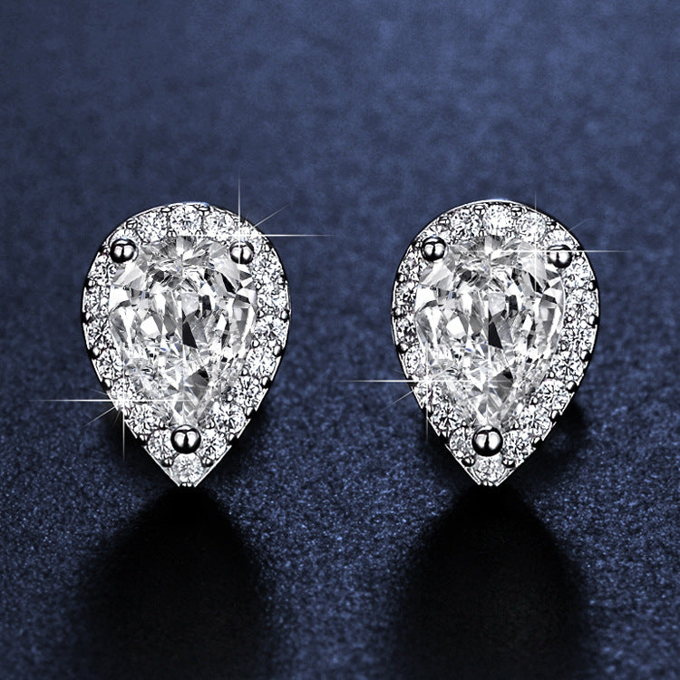 925 Sterling Silver Teardrop Moissanite Stud Earrings – Elegant Water Drop Design