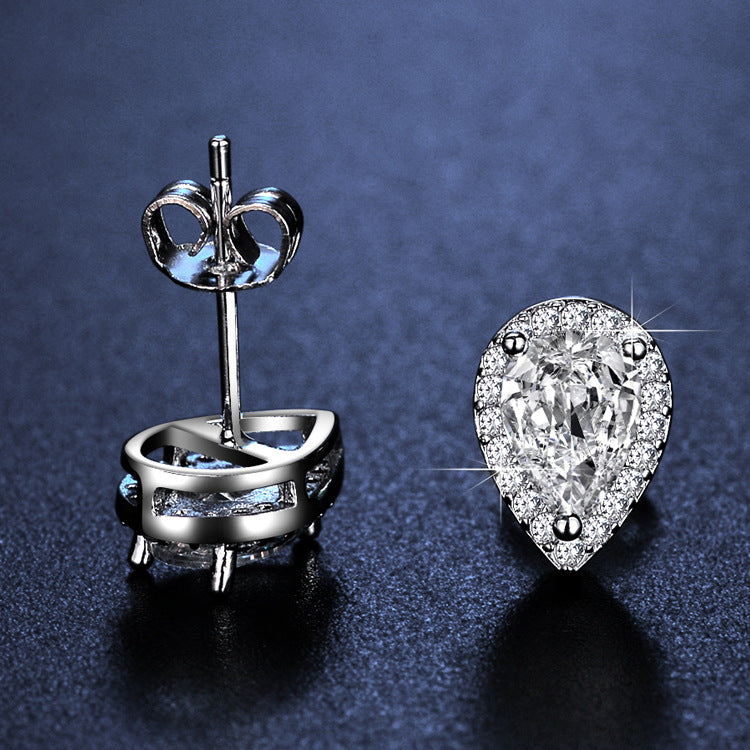 925 Sterling Silver Teardrop Moissanite Stud Earrings – Elegant Water Drop Design