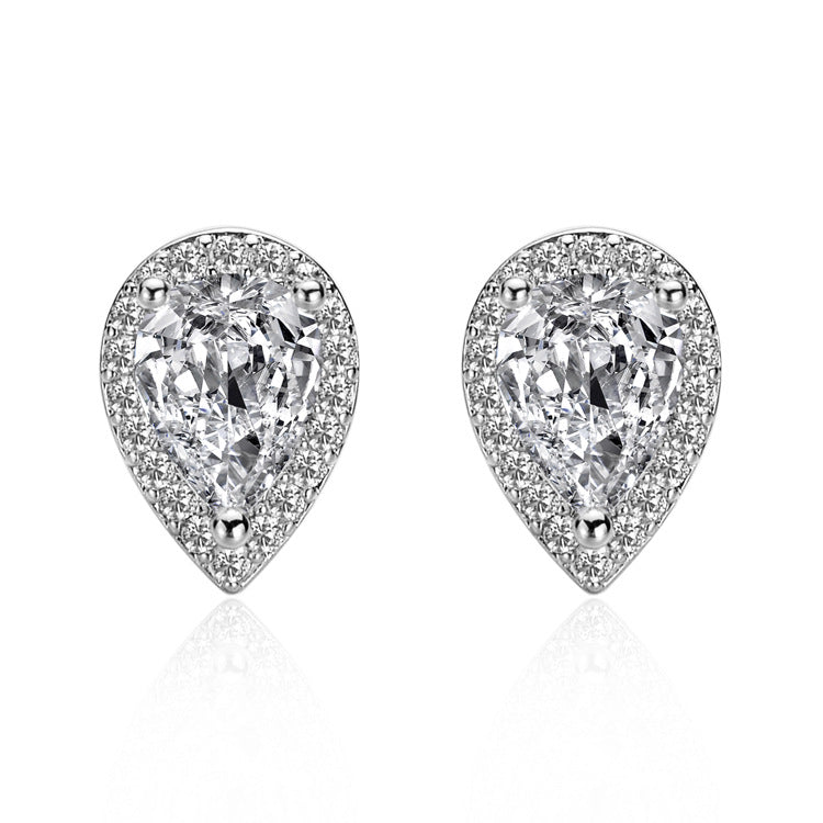 925 Sterling Silver Teardrop Moissanite Stud Earrings – Elegant Water Drop Design