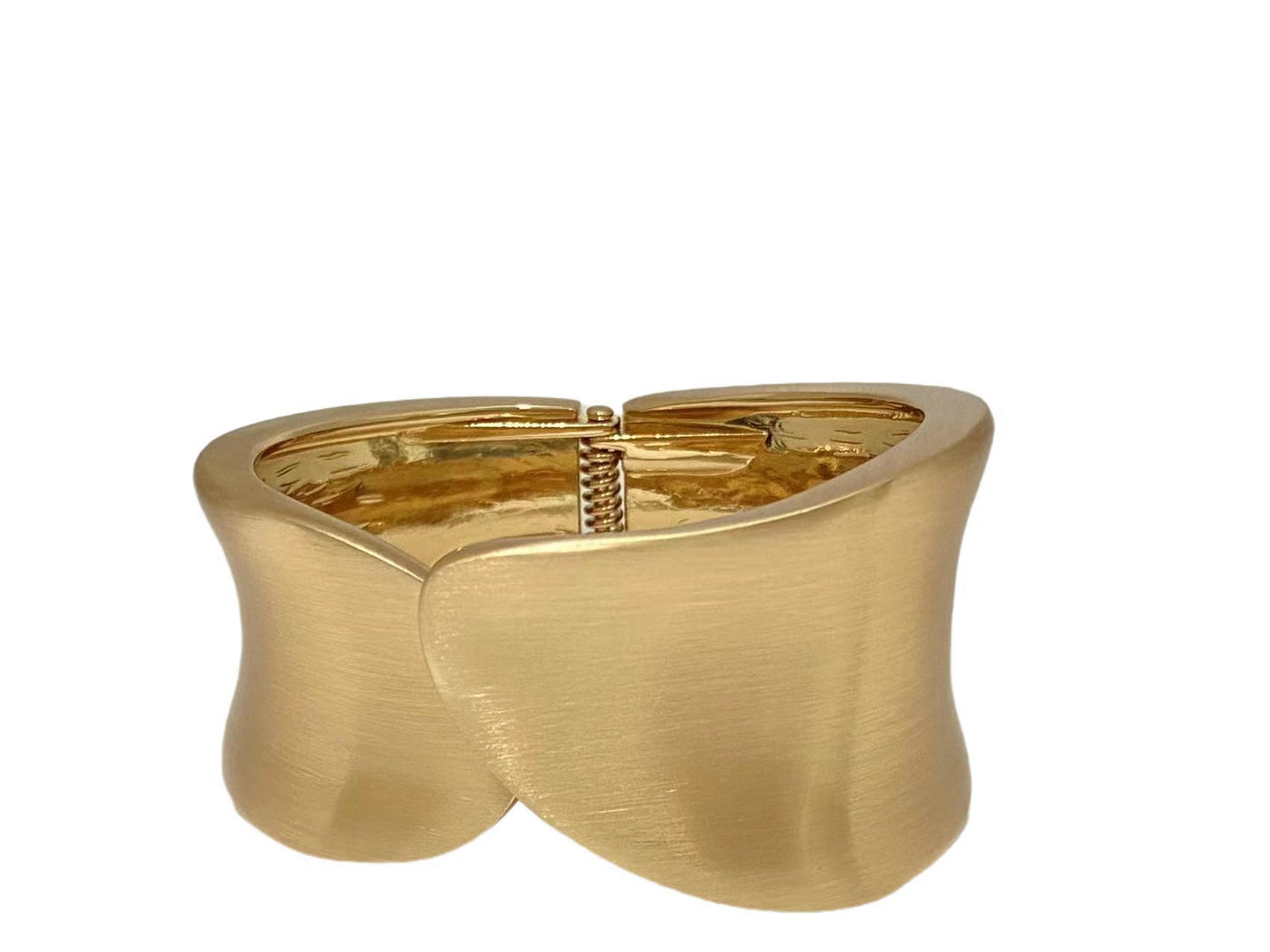 Minimalist Open Cuff Bracelet – Bold Electroplated Alloy with Polished Finish